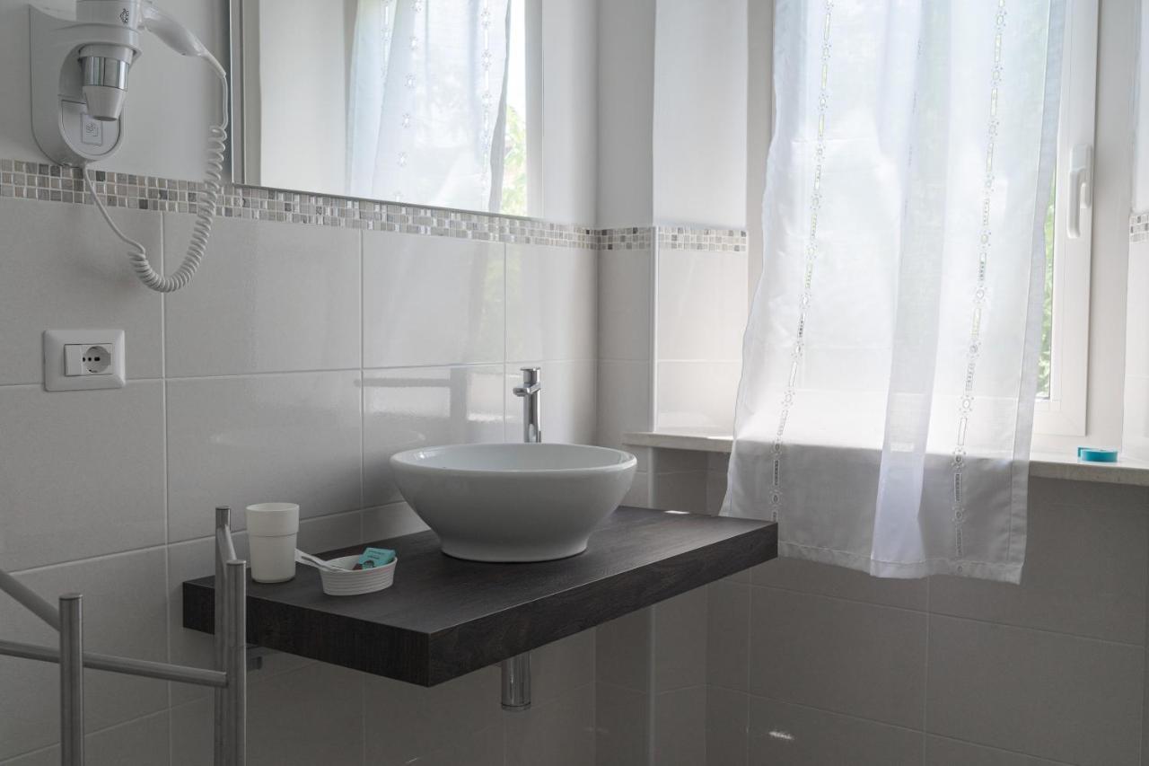 Amare Sirolo Bed & Breakfast Екстериор снимка
