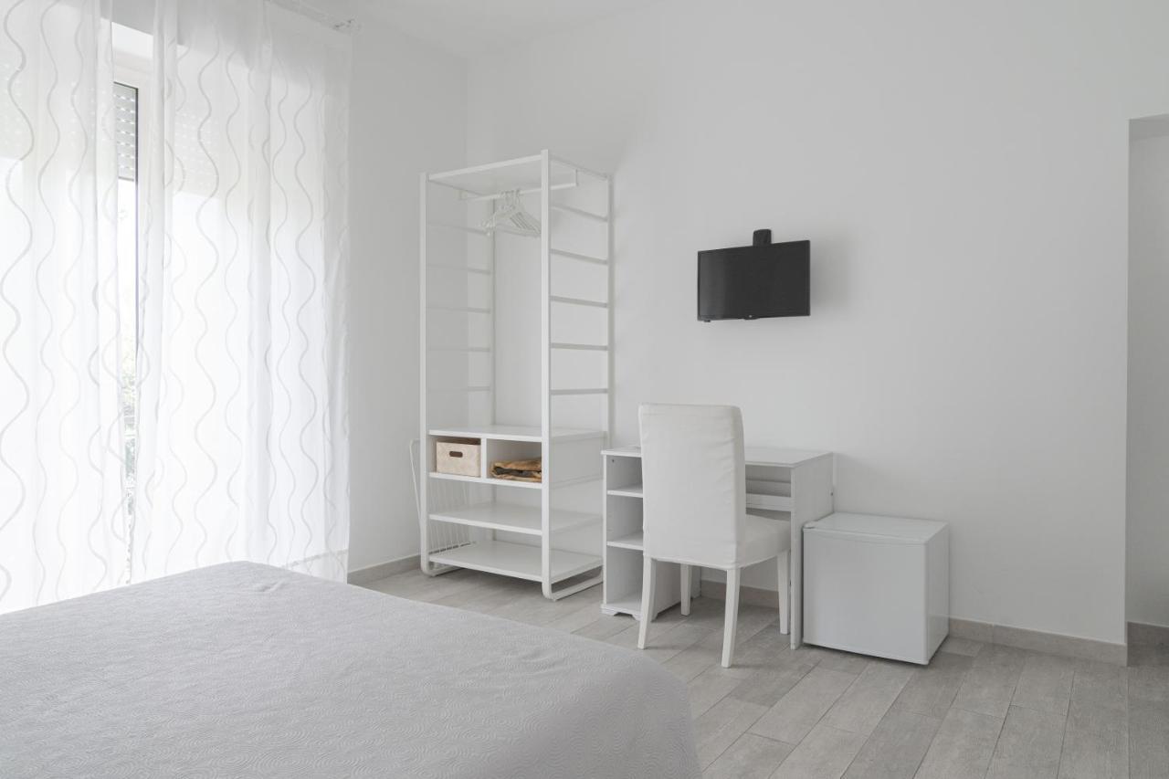Amare Sirolo Bed & Breakfast Екстериор снимка